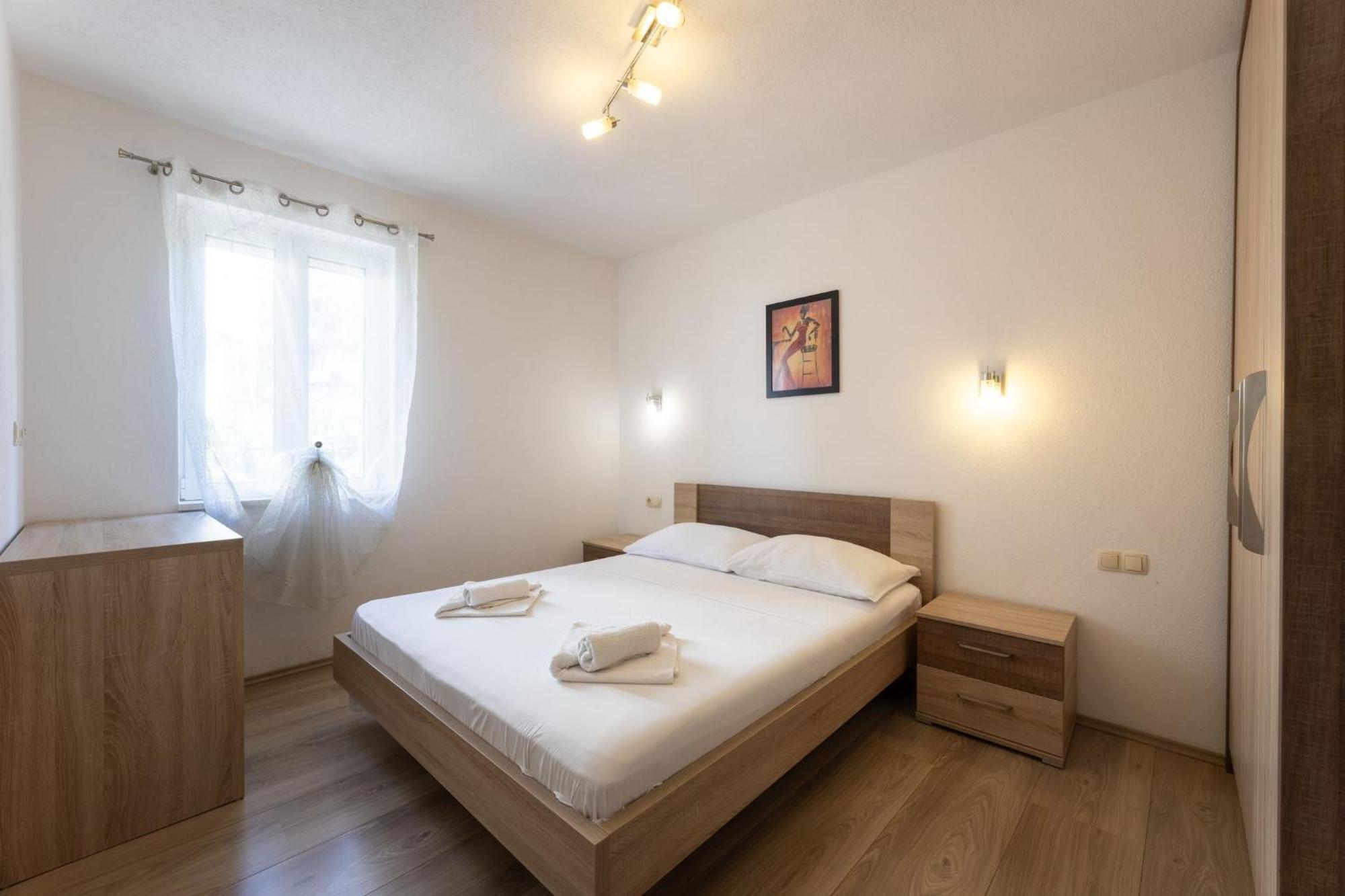 Apartments Belmat Trogir Exterior photo