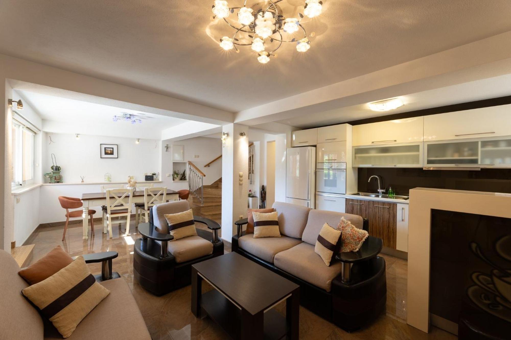 Apartments Belmat Trogir Exterior photo