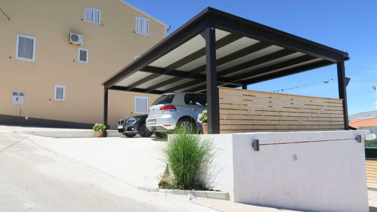 Apartments Belmat Trogir Exterior photo